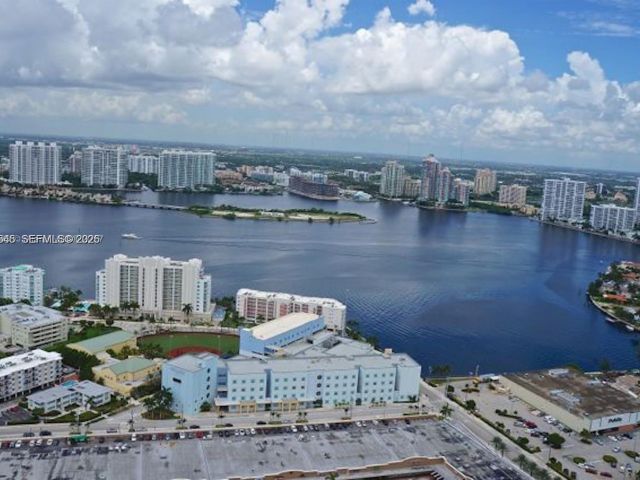 Квартира в аренду номер5208 - фото 7426312