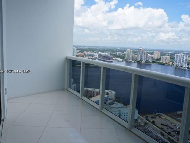 Квартира в аренду номер5208 - фото 7426314