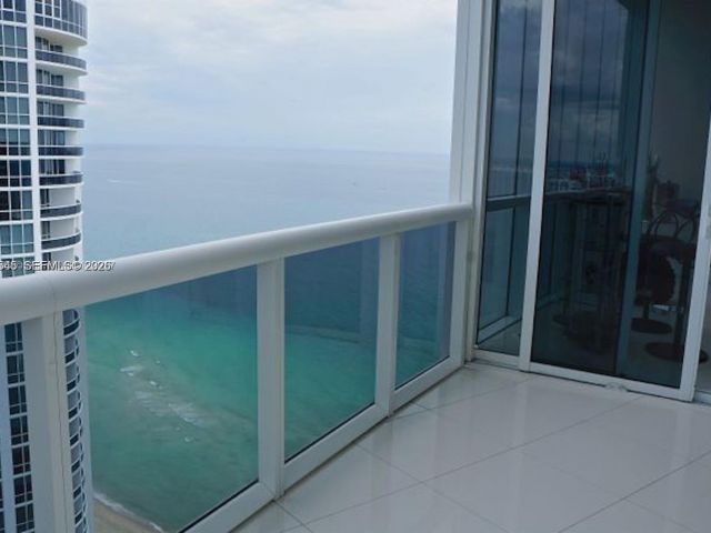 Квартира в аренду номер5208 - фото 7426316