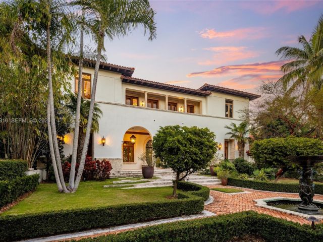 Продажа дома по адресу 221 Casuarina Concourse - фото 7470843