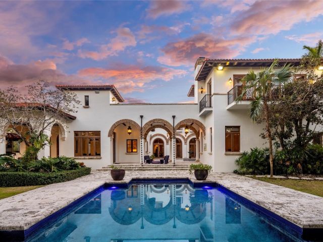 Продажа дома по адресу 221 Casuarina Concourse - фото 7470846