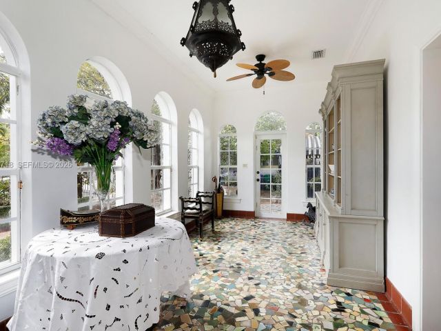 Продажа дома по адресу 1755 SW 10th St - фото 7439876