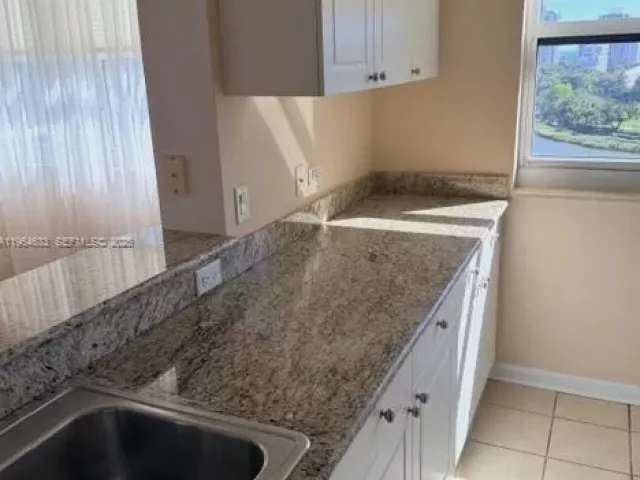 Квартира в аренду номер - фото 7427013