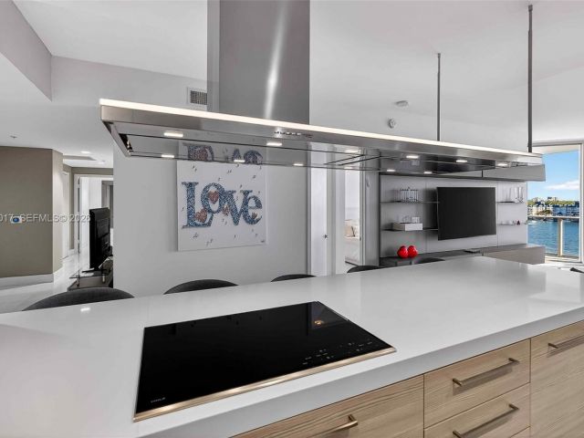 Продажа квартиры #706 - фото 7503458