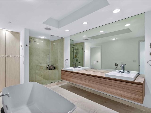 Продажа квартиры #706 - фото 7503466