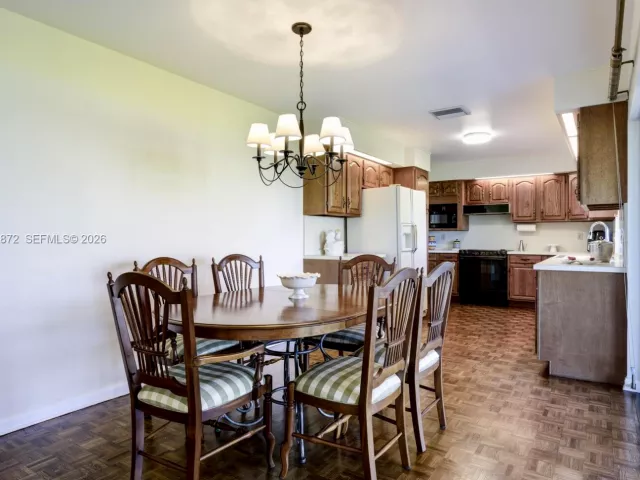 Продажа дома по адресу 3600 N Shore Dr - фото 7426293