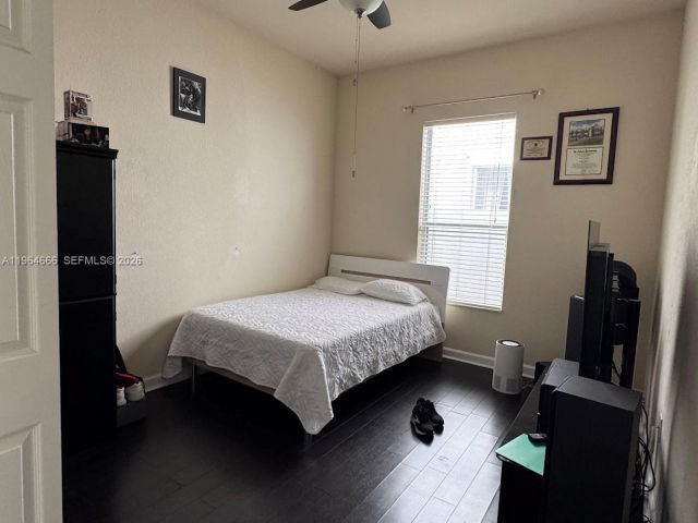 Дом в аренду по адресу 9165 SW 170th Ave . - фото 7428453