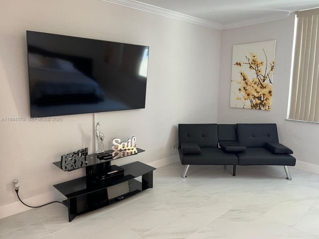 Продажа квартиры #532 - фото 7477213