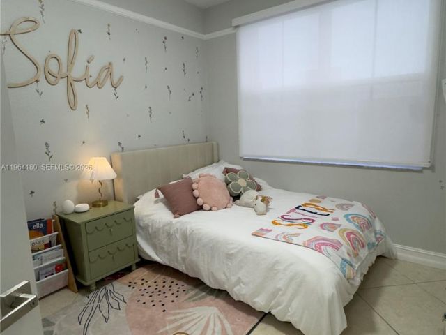 Дом в аренду по адресу 11177 NW 79th Ln - фото 7434258