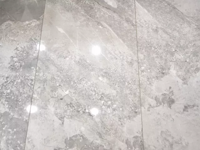 Продажа дома по адресу 630 N 66th Ave - фото 7423123