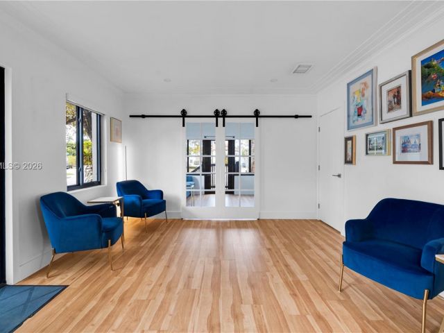 Продажа дома по адресу 375 SW 32nd Rd - фото 7428474