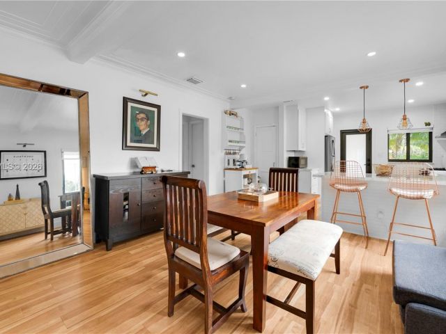 Продажа дома по адресу 375 SW 32nd Rd - фото 7428476