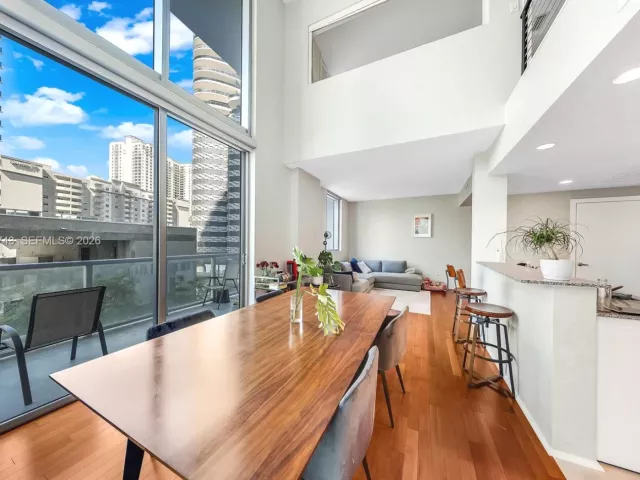 Продажа квартиры #422 - фото 7427113