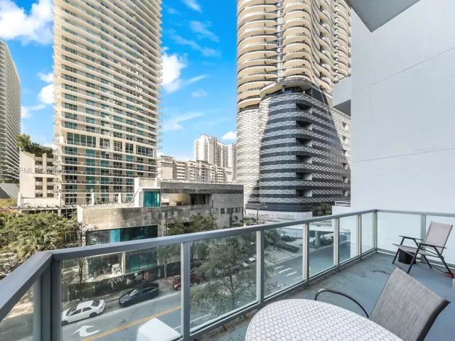 Продажа квартиры #422 - фото 7427101