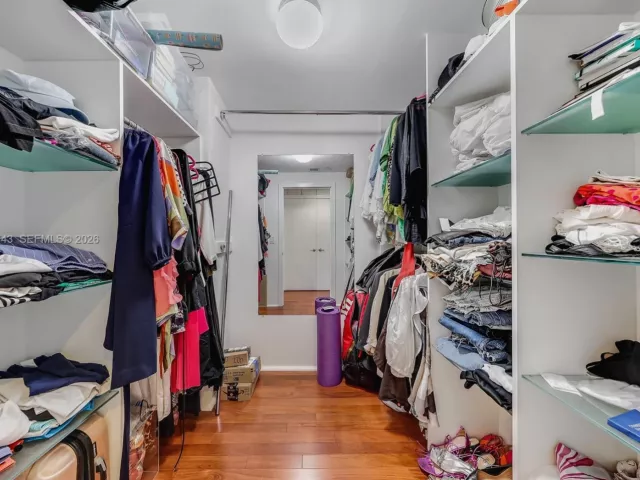 Продажа квартиры #422 - фото 7427103