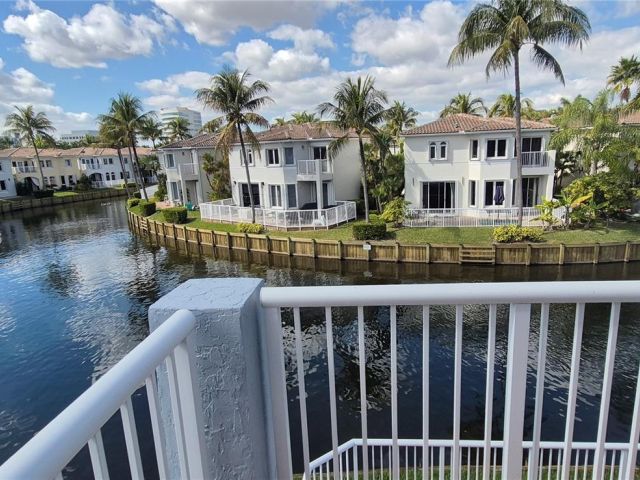 Дом в аренду по адресу  - фото 7426564