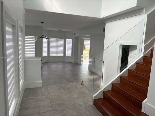 Дом в аренду по адресу  - фото 7426581