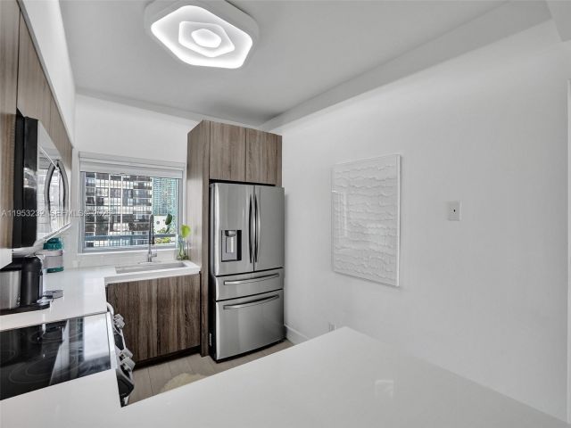 Продажа квартиры #1003 - фото 7491410