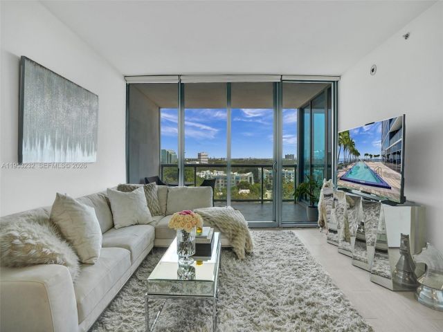 Продажа квартиры #1003 - фото 7491418