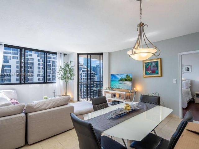 Квартира в аренду номер1619 - фото 7469615