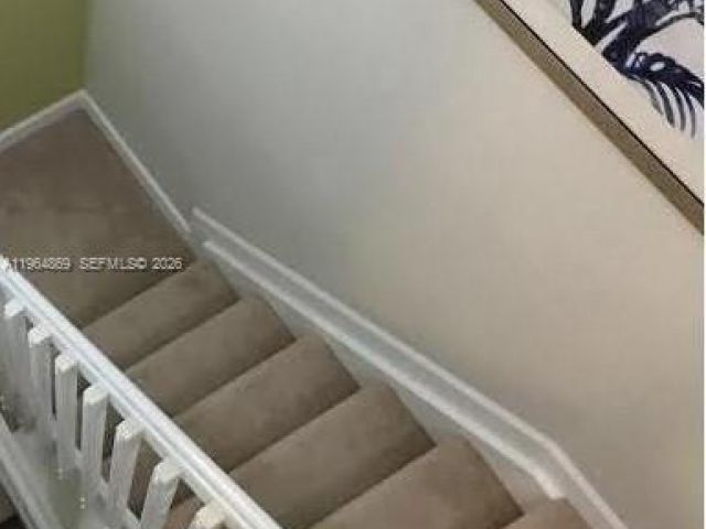 Дом в аренду по адресу 10620 NW 88th St 223 - фото 7484880