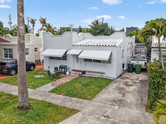 Продажа дома по адресу 623 NE 4th St - фото 7426775