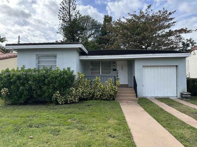 Дом в аренду по адресу 904 Wallace St - фото 7427825