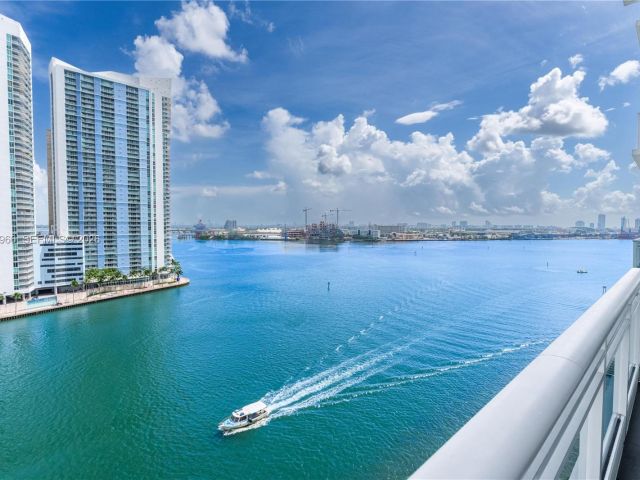 Продажа квартиры #1101 - фото 7429434