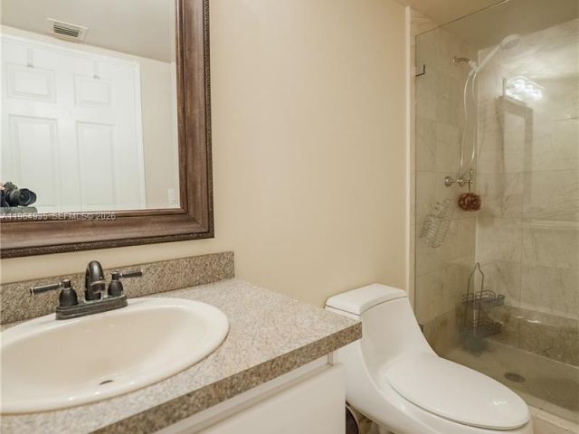 Квартира в аренду номер303 - фото 7442243