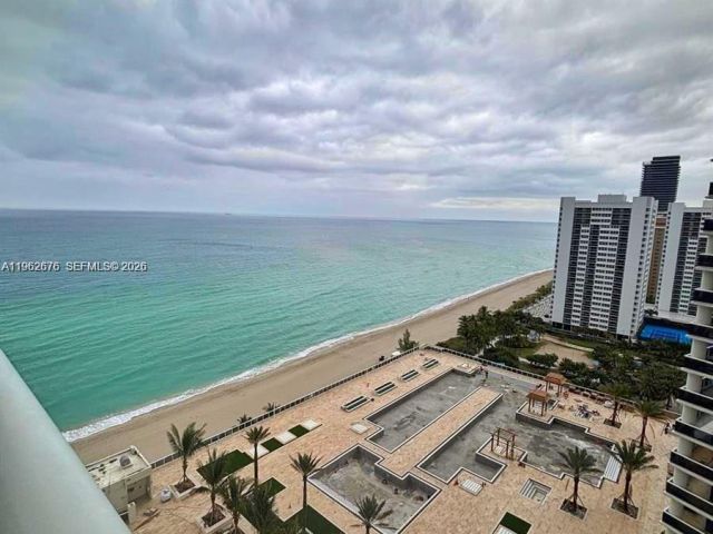 Квартира в аренду номер2004 - фото 7499203