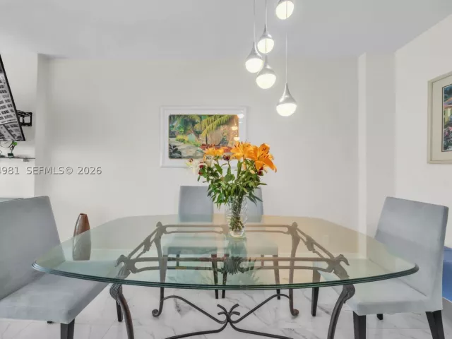 Квартира в аренду номер1535(AvailableSept 01 - фото 9337010