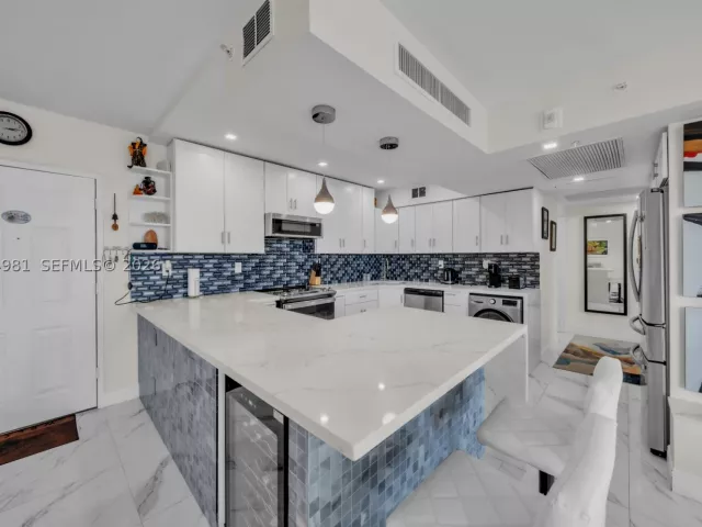 Квартира в аренду номер1535(AvailableSept 01 - фото 9337018