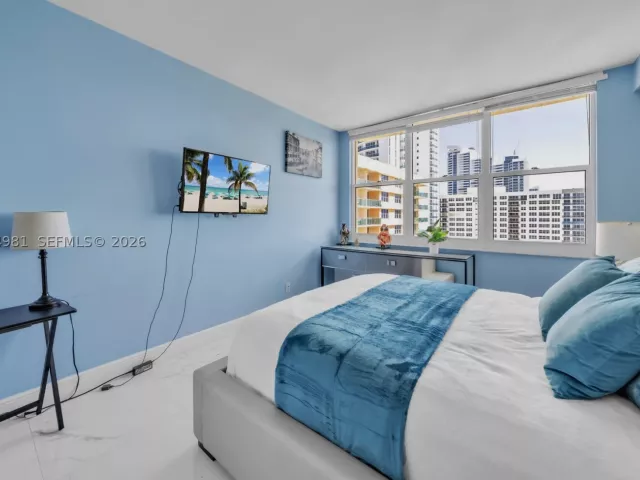 Квартира в аренду номер1535(AvailableSept 01 - фото 9132626