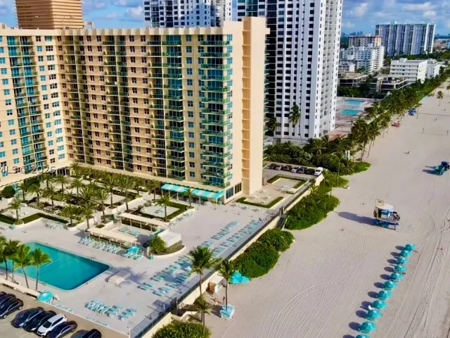 Квартира в аренду номер1535(AvailableSept 01 - фото 9132649