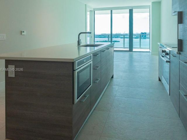 Продажа квартиры #2105 - фото 7429765