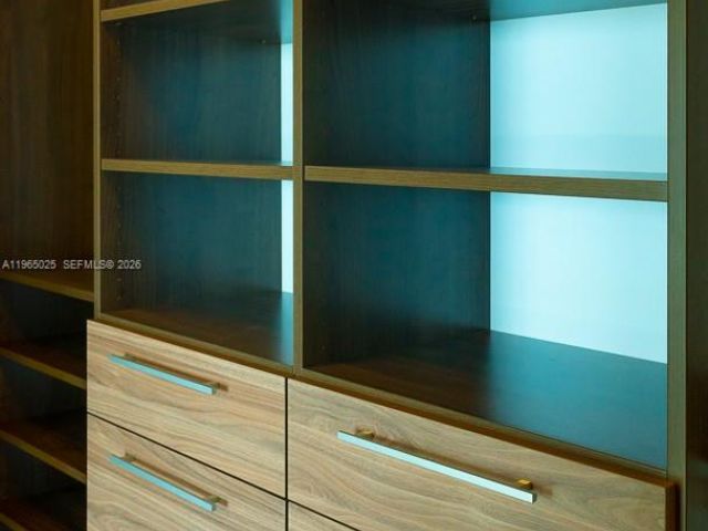 Продажа квартиры #2105 - фото 7429774