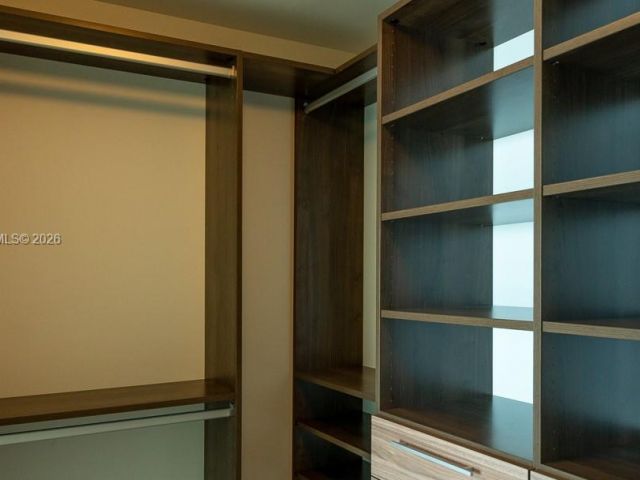 Продажа квартиры #2105 - фото 7429775