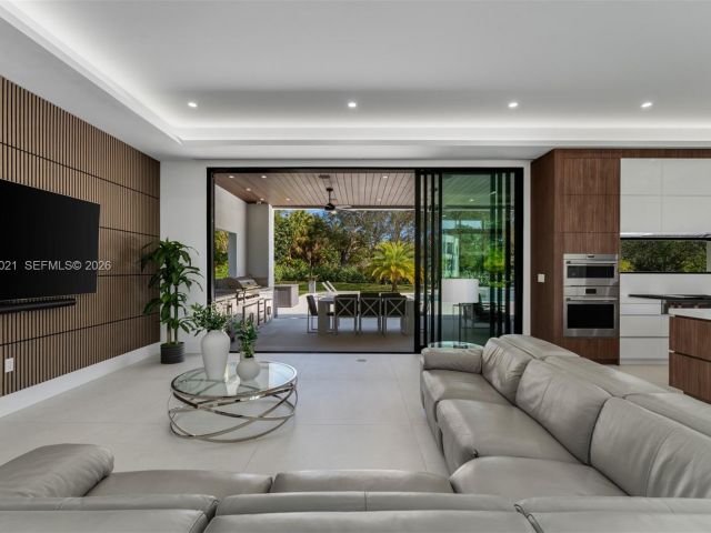 Продажа дома по адресу 9525 SW 95th Ct - фото 7428207