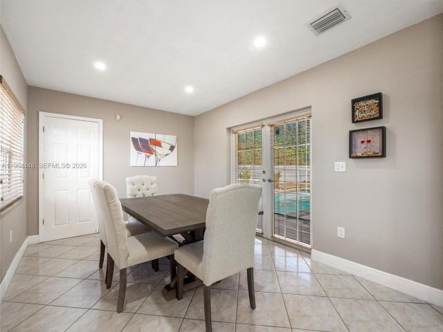 Продажа дома по адресу 16321 SW 102nd Pl - фото 7428256