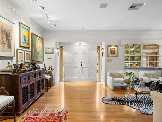 Продажа дома по адресу 1255 Algardi Ave - фото 7471056