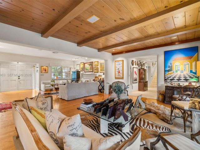 Продажа дома по адресу 1255 Algardi Ave - фото 7471061