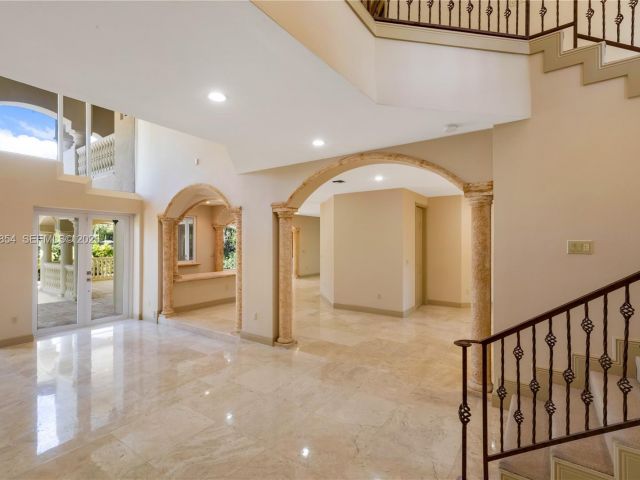 Дом в аренду по адресу 129 Gavilan Ave - фото 7470867