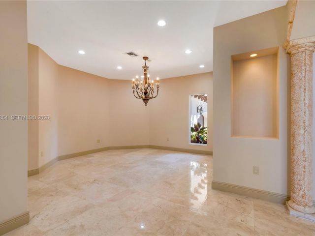 Дом в аренду по адресу 129 Gavilan Ave - фото 7470869