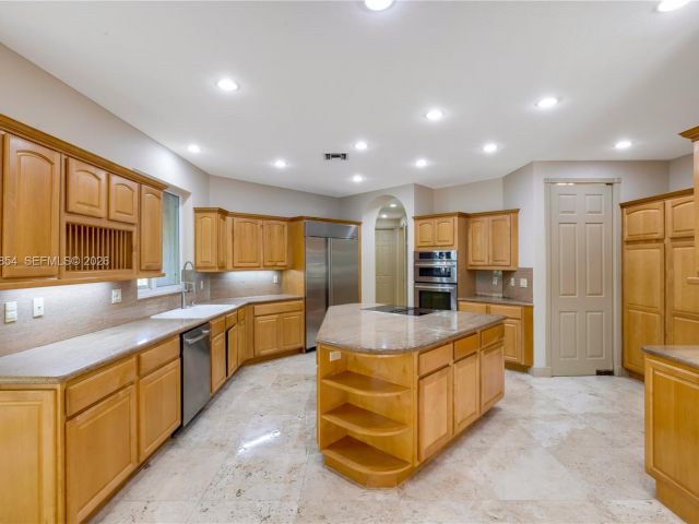 Дом в аренду по адресу 129 Gavilan Ave - фото 7470874