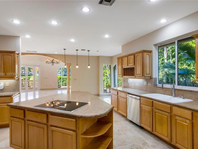 Дом в аренду по адресу 129 Gavilan Ave - фото 7470875