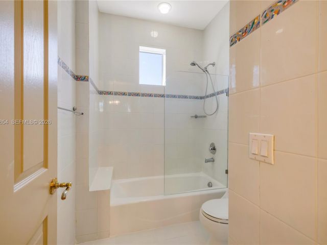 Дом в аренду по адресу 129 Gavilan Ave - фото 7470879