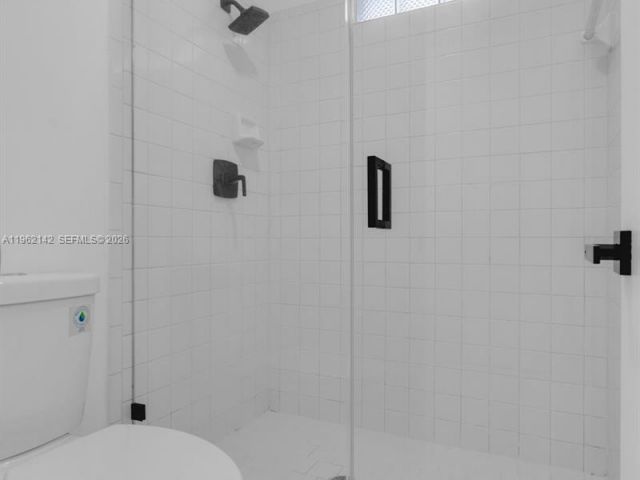 Продажа дома по адресу 16907 SW 142nd Pl - фото 7428502