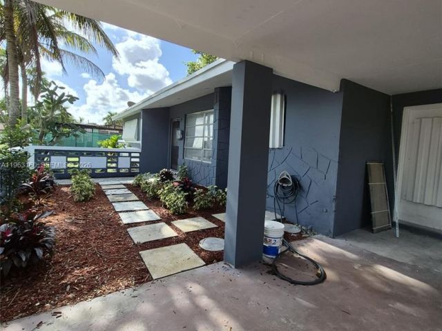 Продажа дома по адресу 1711 NW 27th Ter - фото 7428321