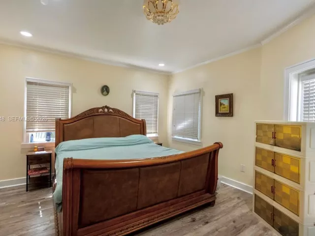 Дом в аренду по адресу 906 Genoa St - фото 7434057