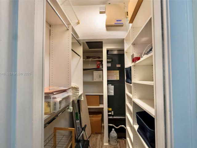 Дом в аренду по адресу 906 Genoa St - фото 7434053